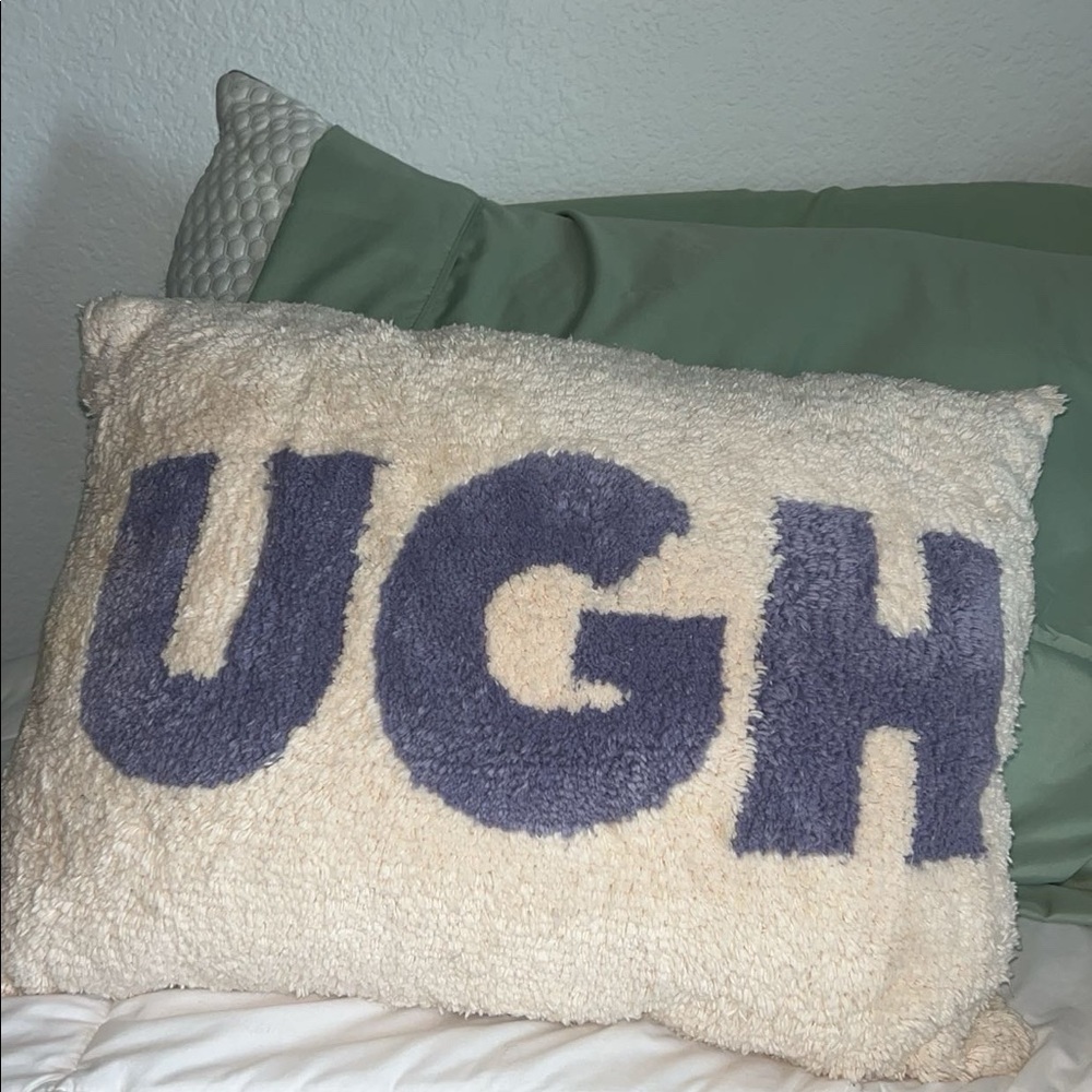 Throw pillow